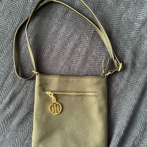 Tommy Hilfiger crossbody
